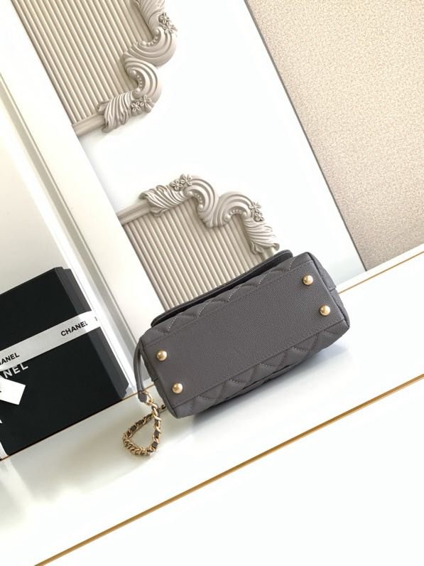 Сумка шкіряна Coco Handle 19 см фото 7