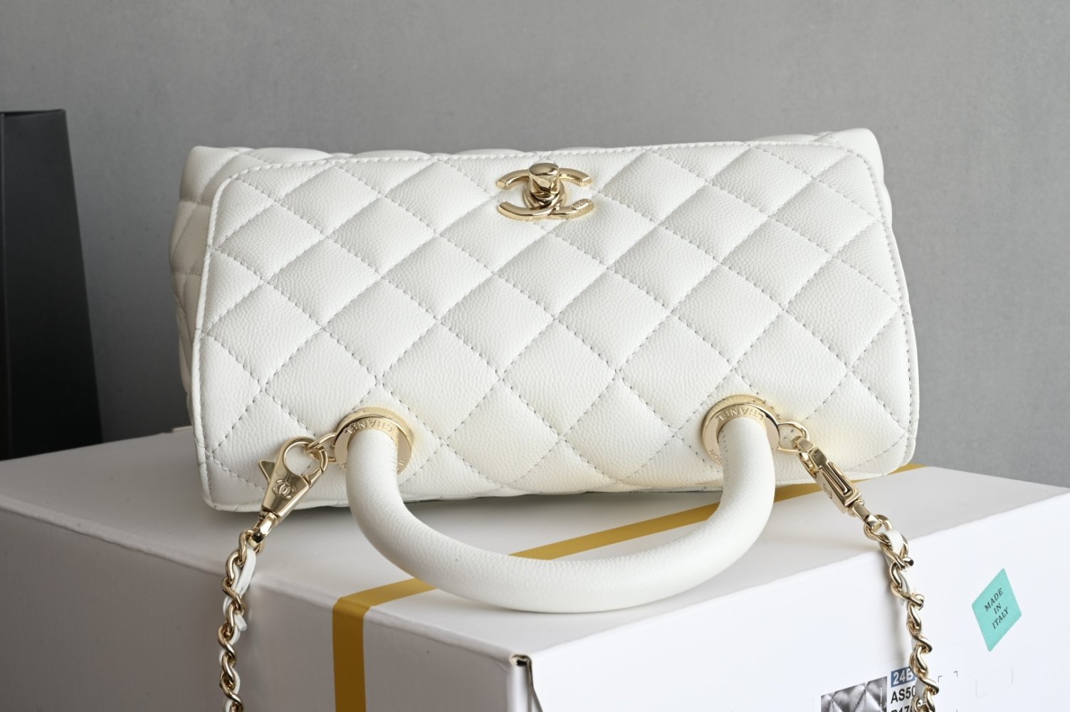 Сумка кожаная Coco Handle 24 см фото 5