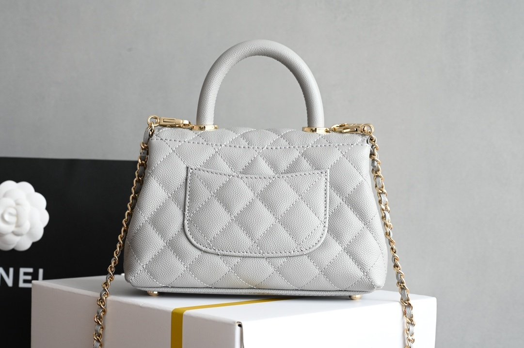 Сумка кожаная Coco Handle Chanel 24K фото 2