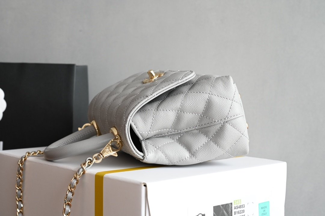 Сумка кожаная Coco Handle Chanel 24K фото 4