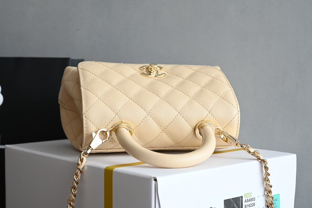 Сумка кожаная Coco Handle Chanel 24K фото 5