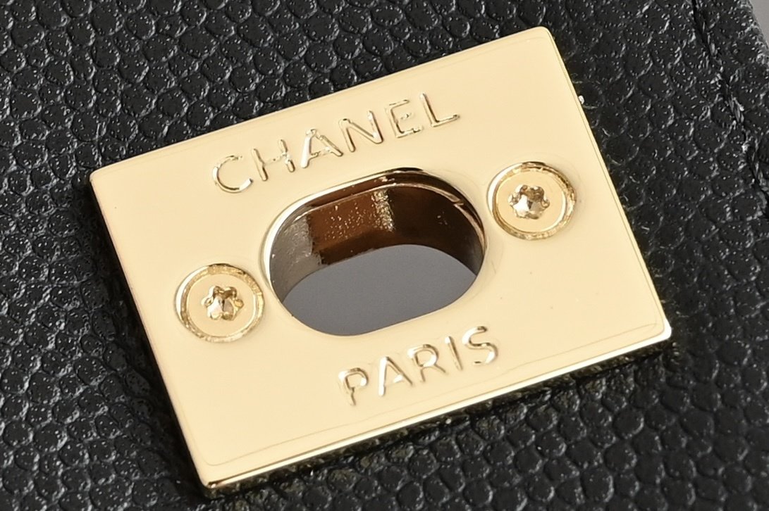 Сумка кожаная Coco Handle Chanel 24K фото 6