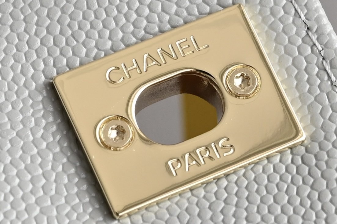 Сумка кожаная Coco Handle Chanel 24K фото 7