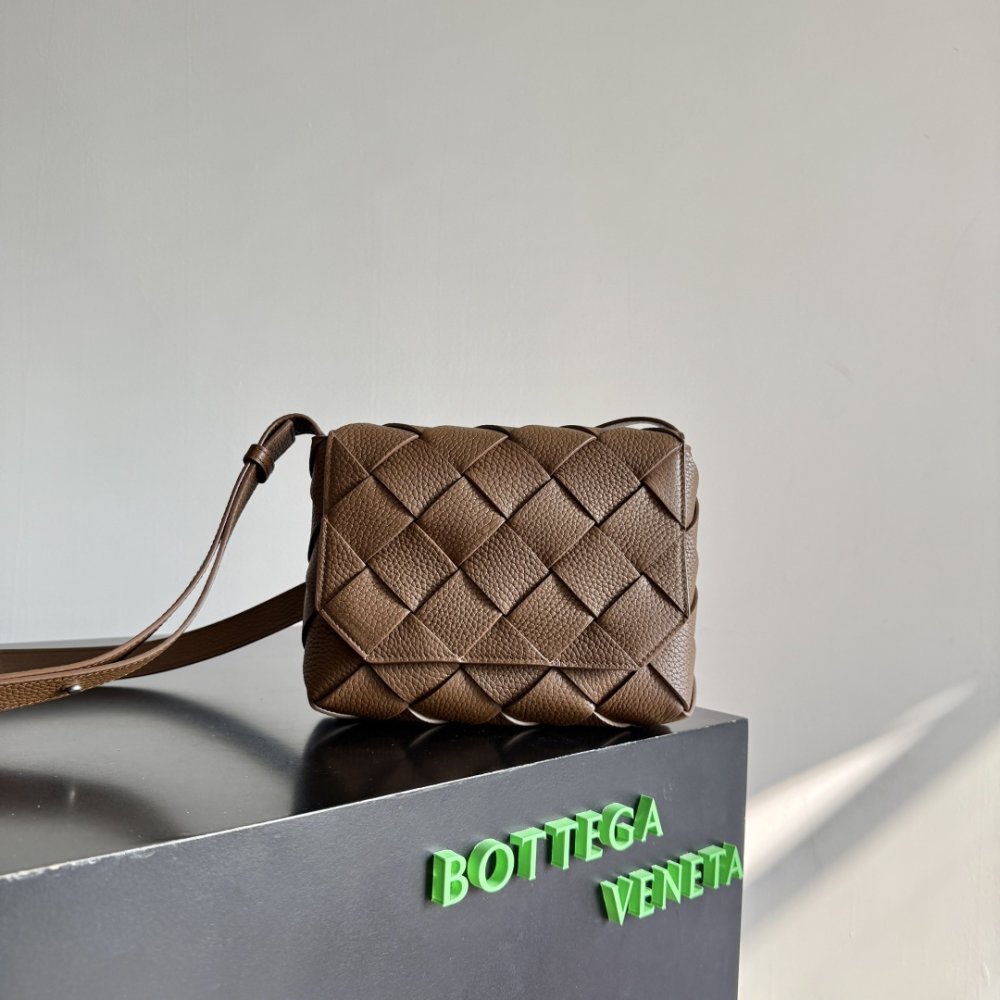 Сумка кожаная Diago 22 см