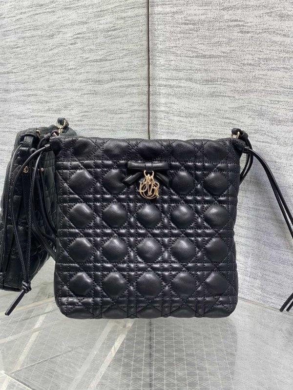Сумка кожаная Dior Adiorable 20 см