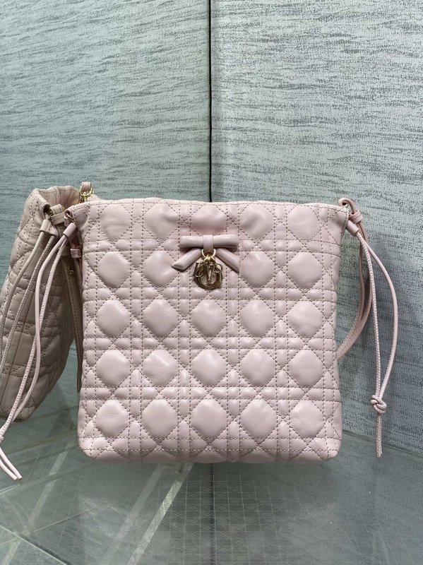A bag leather Dior Adiorable 20 cm