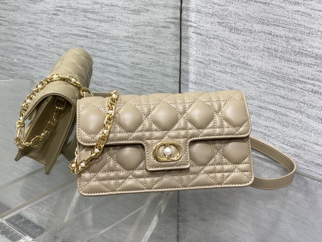 Сумка кожаная Dior Jolie 21 см фото 2