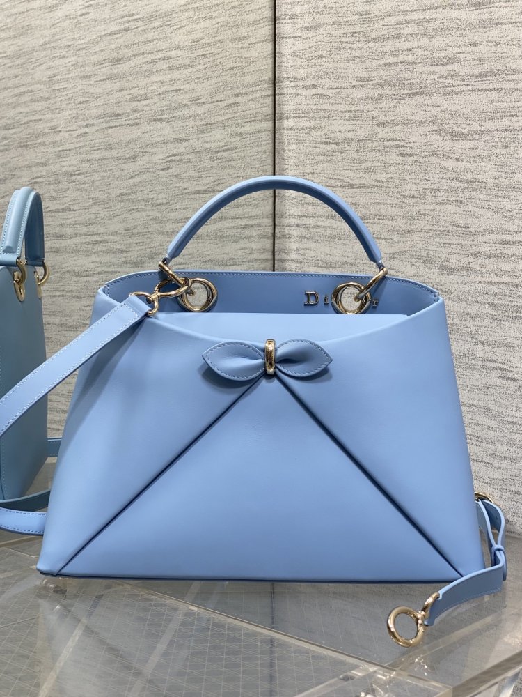 Сумка кожаная Dior Medium Cigale 33 см
