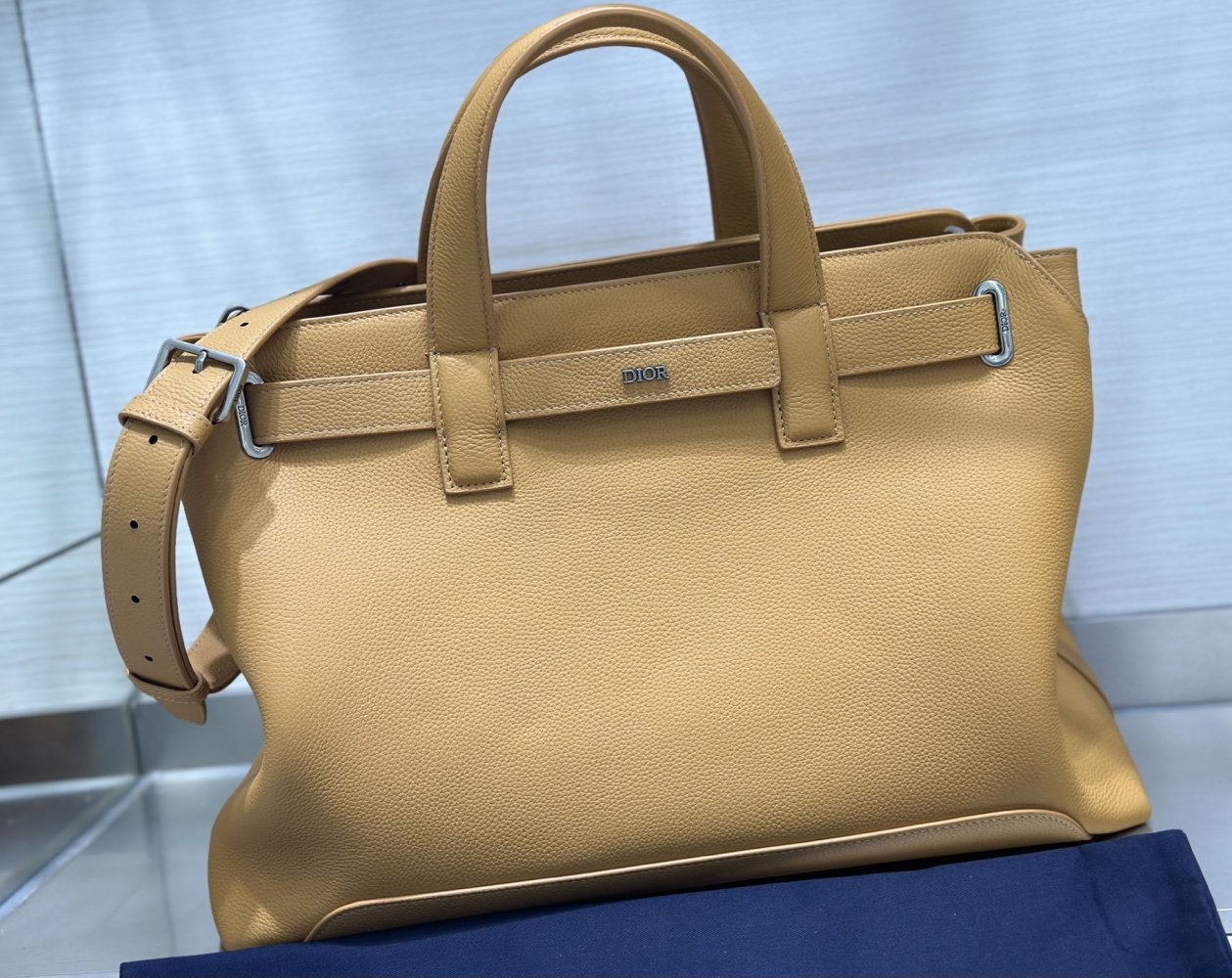 A bag leather Dior Normandie 42 cm