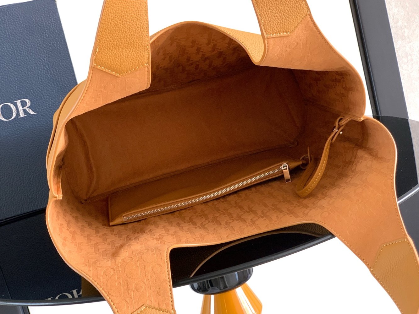 Сумка кожаная Dior Prive 35 см фото 9