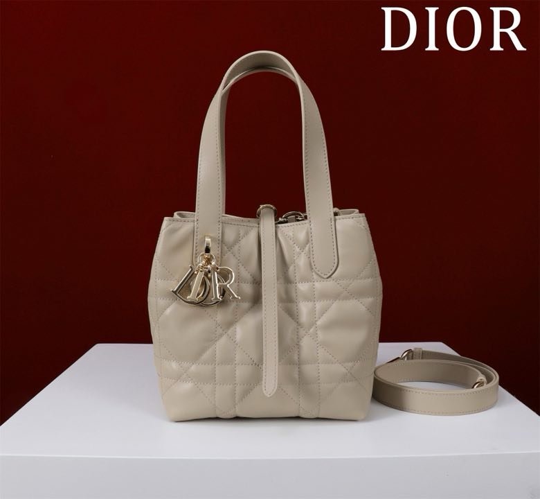 Сумка шкіряна Dior Toujours 18 см фото 2