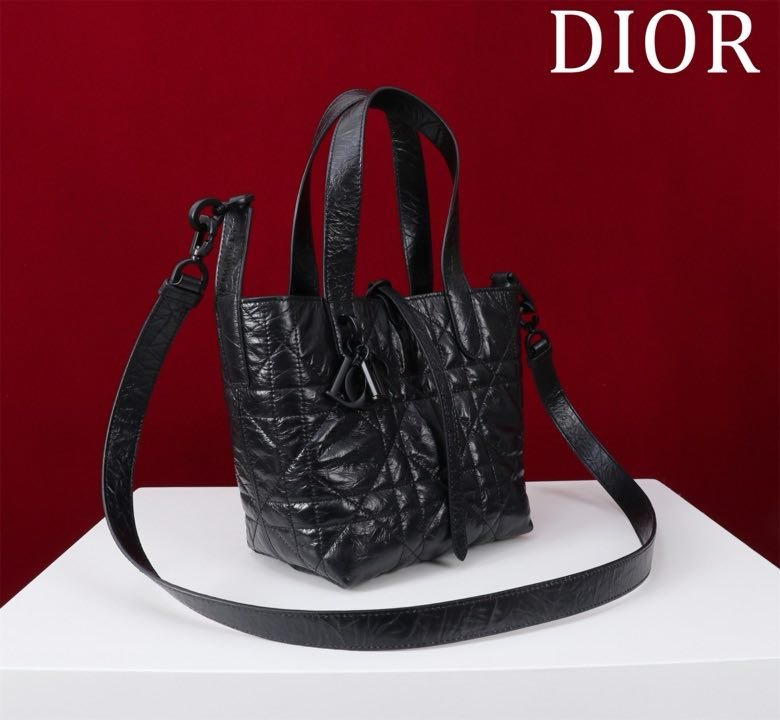 Сумка кожаная Dior Toujours 18 см фото 3