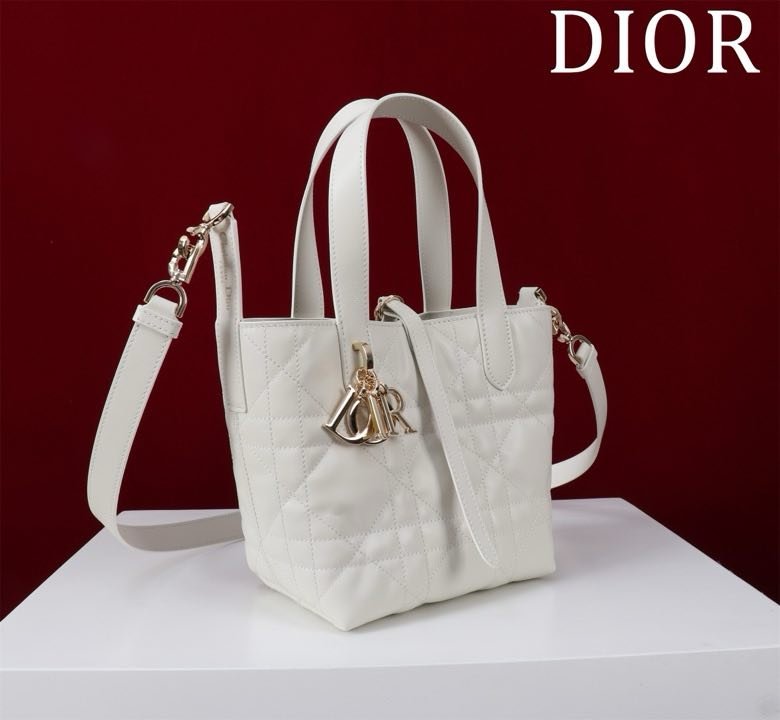 Сумка кожаная Dior Toujours 18 см фото 3