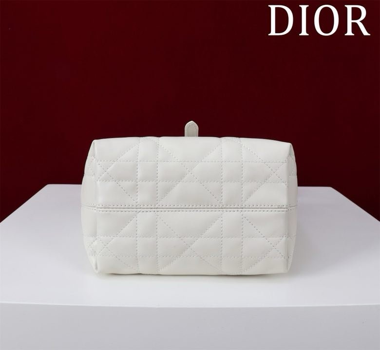 Сумка кожаная Dior Toujours 18 см фото 6