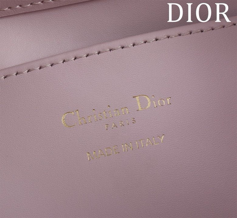 Сумка кожаная Dior Toujours 18 см фото 6