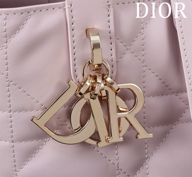 Сумка кожаная Dior Toujours 18 см фото 7