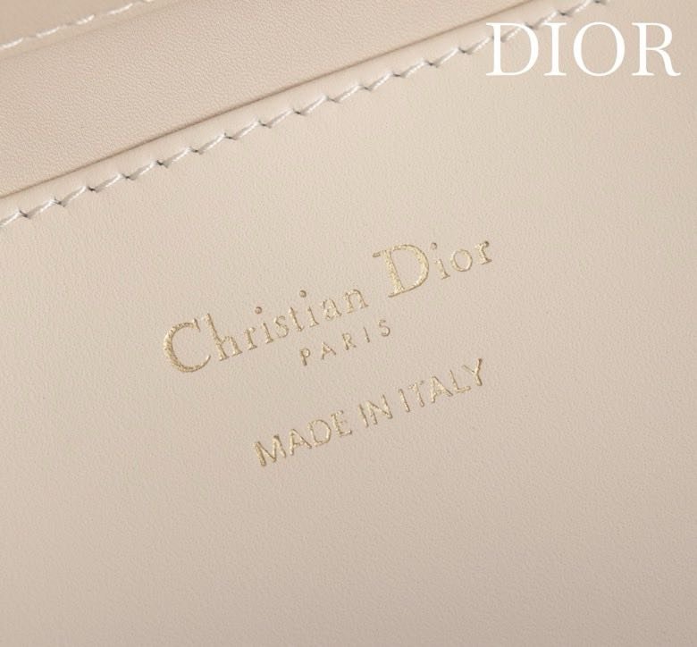 Сумка кожаная Dior Toujours 18 см фото 9