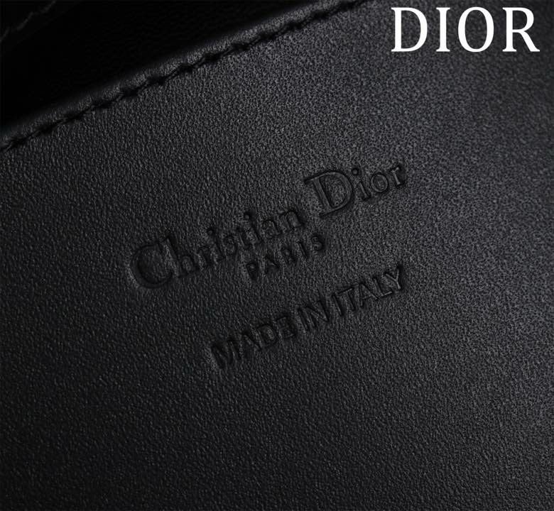 Сумка кожаная Dior Toujours 18 см фото 9