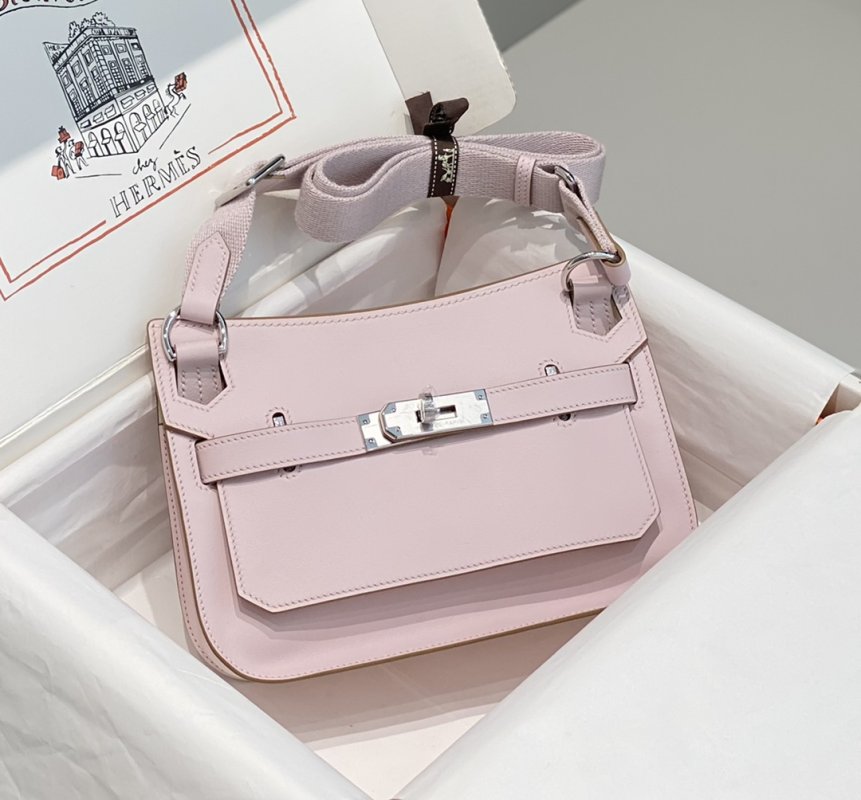Сумка кожаная Evercolor Jypsiere crossbody 23 см