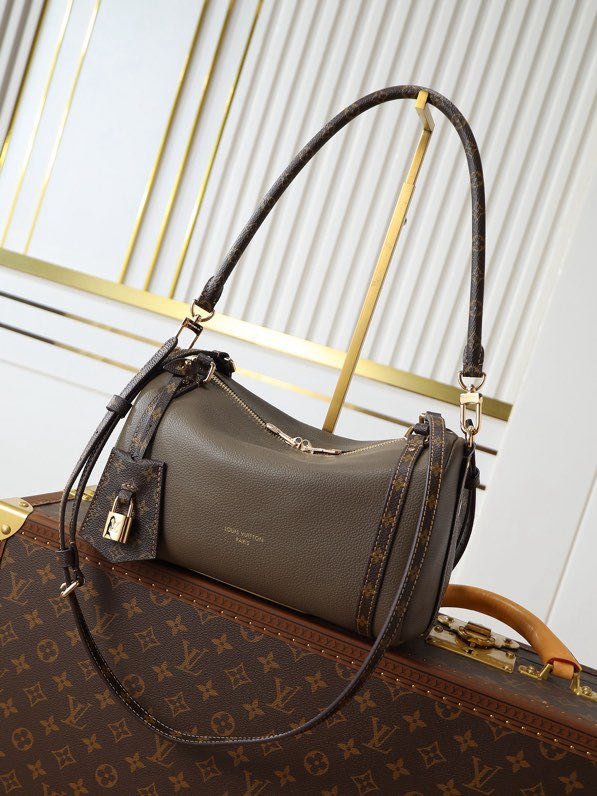 Сумка кожаная EXPRESS 26 см