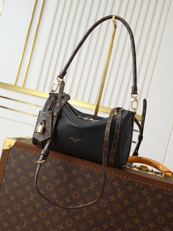 Сумка кожаная EXPRESS 26 см