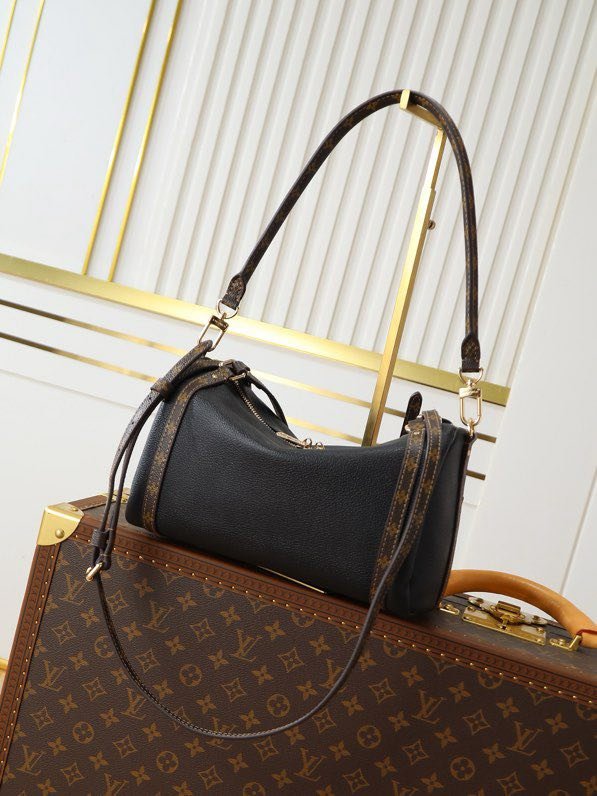 Сумка кожаная EXPRESS 26 см фото 3