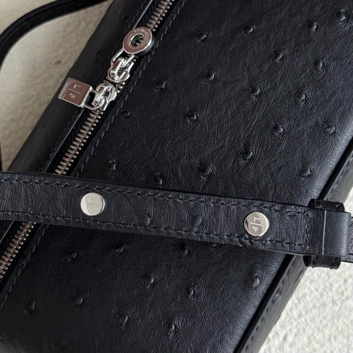 Сумка кожаная Extra Pocket Pouch L19 фото 4