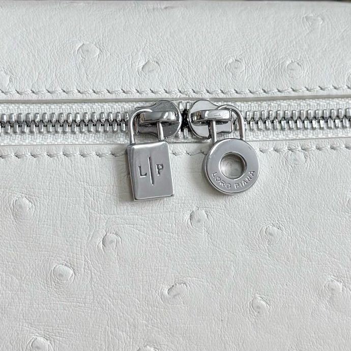 Сумка кожаная Extra Pocket Pouch L19 фото 9