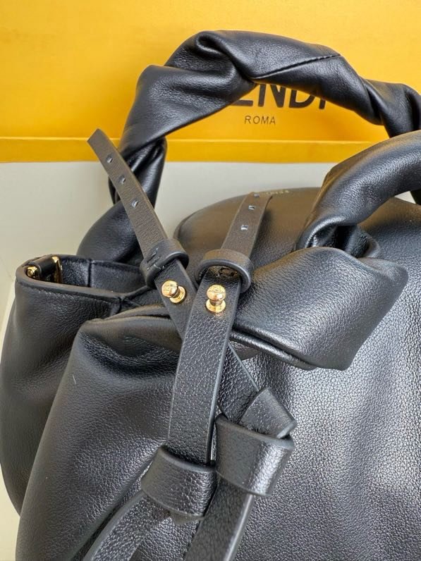 Сумка шкіряна FENDI Spy Small 32 см фото 2