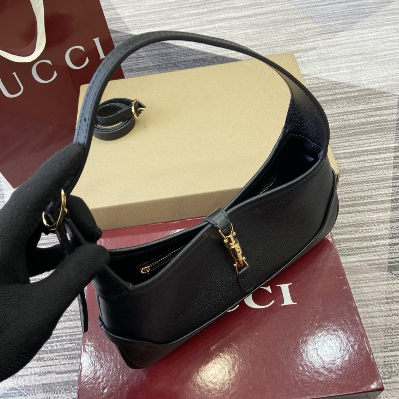 Сумка кожаная Gucci Demna 27 см фото 6