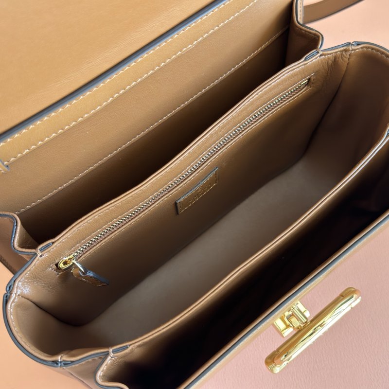 Сумка кожаная Gucci Siena 25 см фото 9