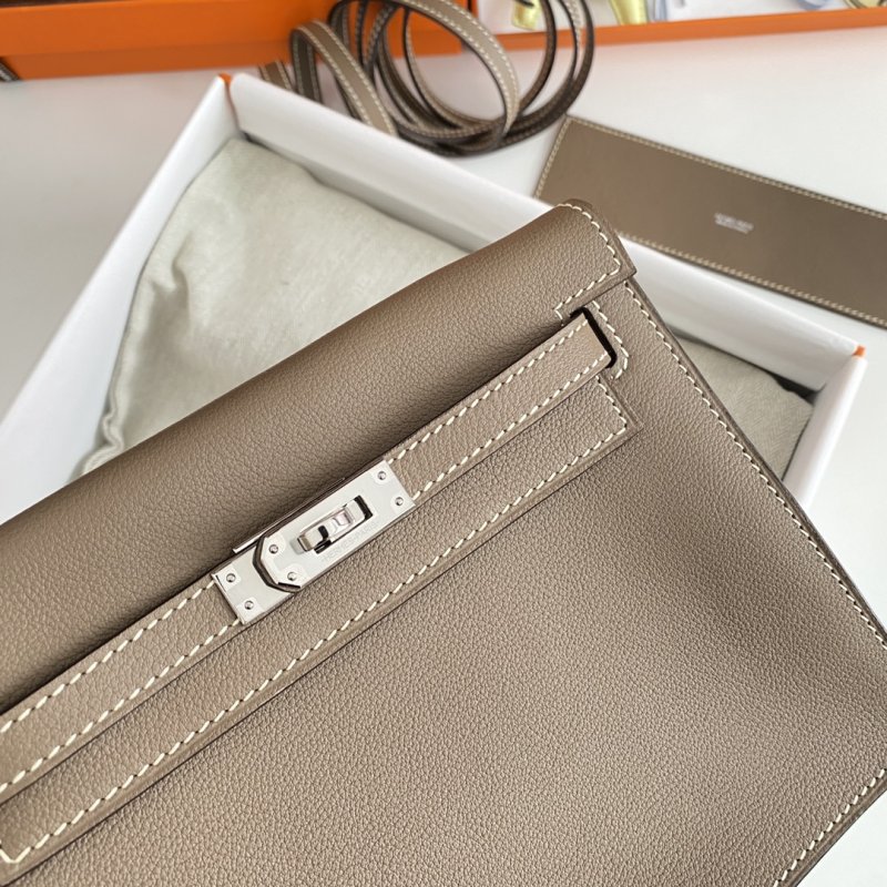 Сумка кожаная Kelly danse II Silver 22 см фото 3