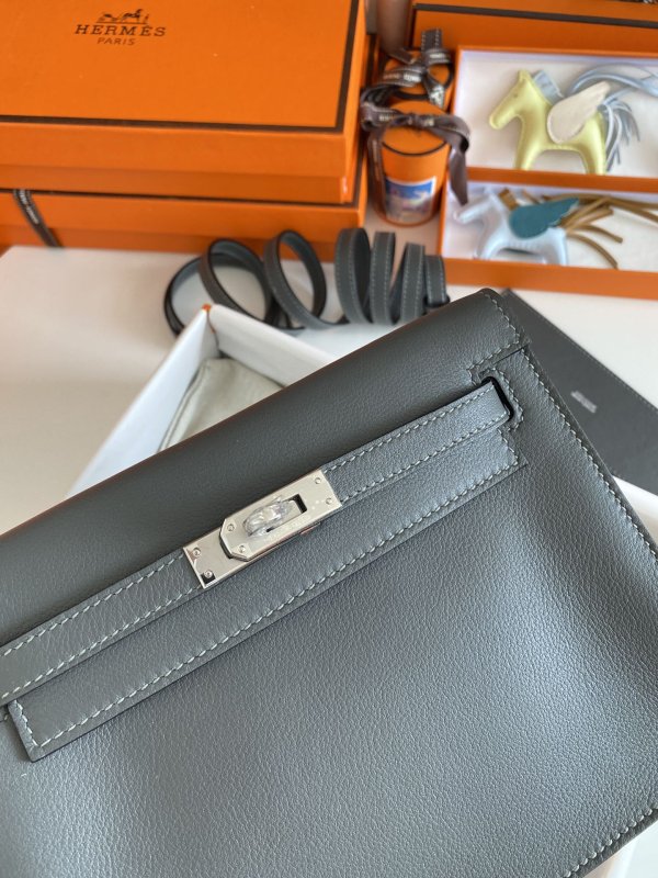 Сумка кожаная Kelly danse II Silver 22 см фото 3