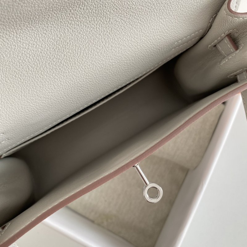 Сумка кожаная Kelly danse II Silver 22 см фото 6