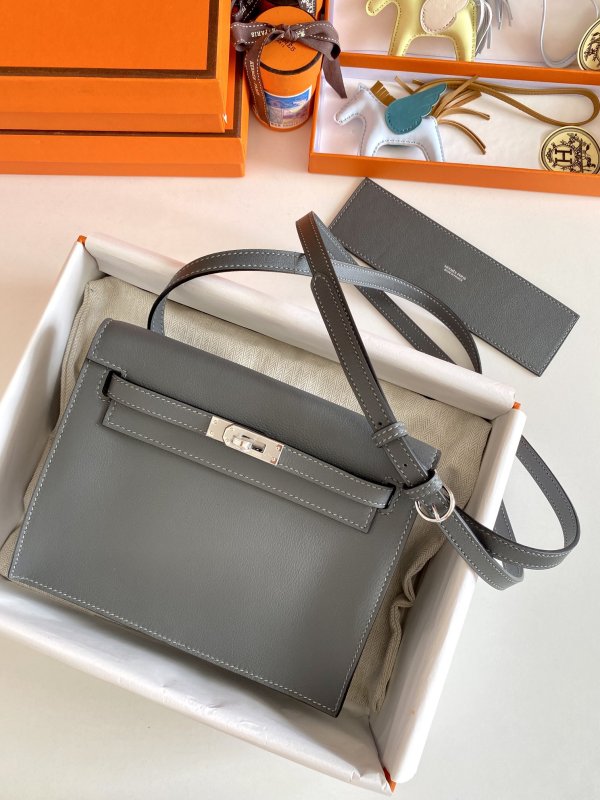 Сумка кожаная Kelly danse II Silver 22 см фото 7