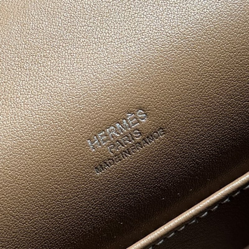 Сумка кожаная Kelly Pochett Swift 22 см фото 2