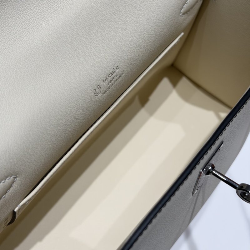 A bag leather Kelly Pochett Swift 22 cm фото 8