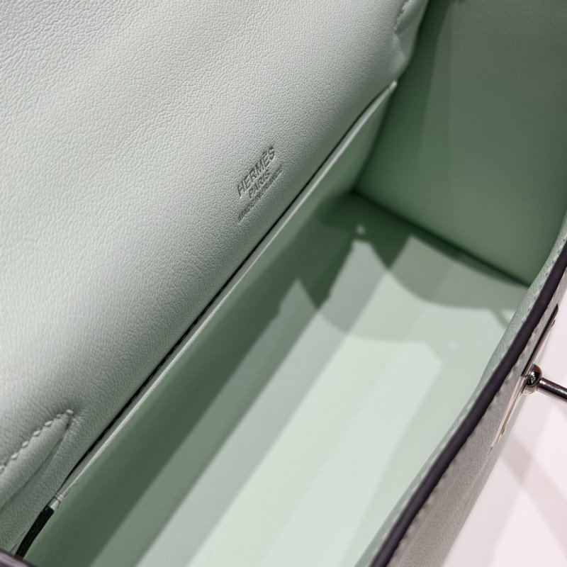 A bag leather Kelly Pochett Swift 22 cm фото 8