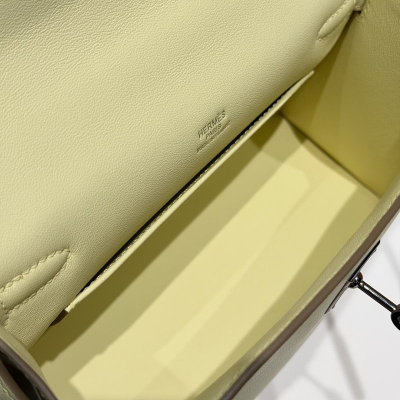 A bag leather Kelly Pochett Swift 22 cm фото 8