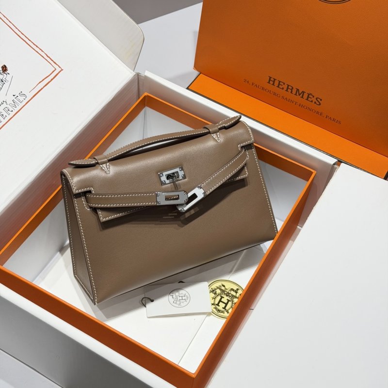 Сумка кожаная Kelly Pochett Swift 22 см фото 9