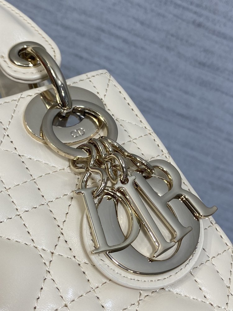 Сумка шкіряна Lady Dior 17 см фото 3