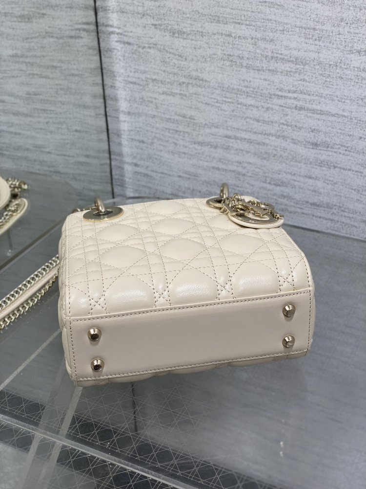 Сумка шкіряна Lady Dior 17 см фото 7