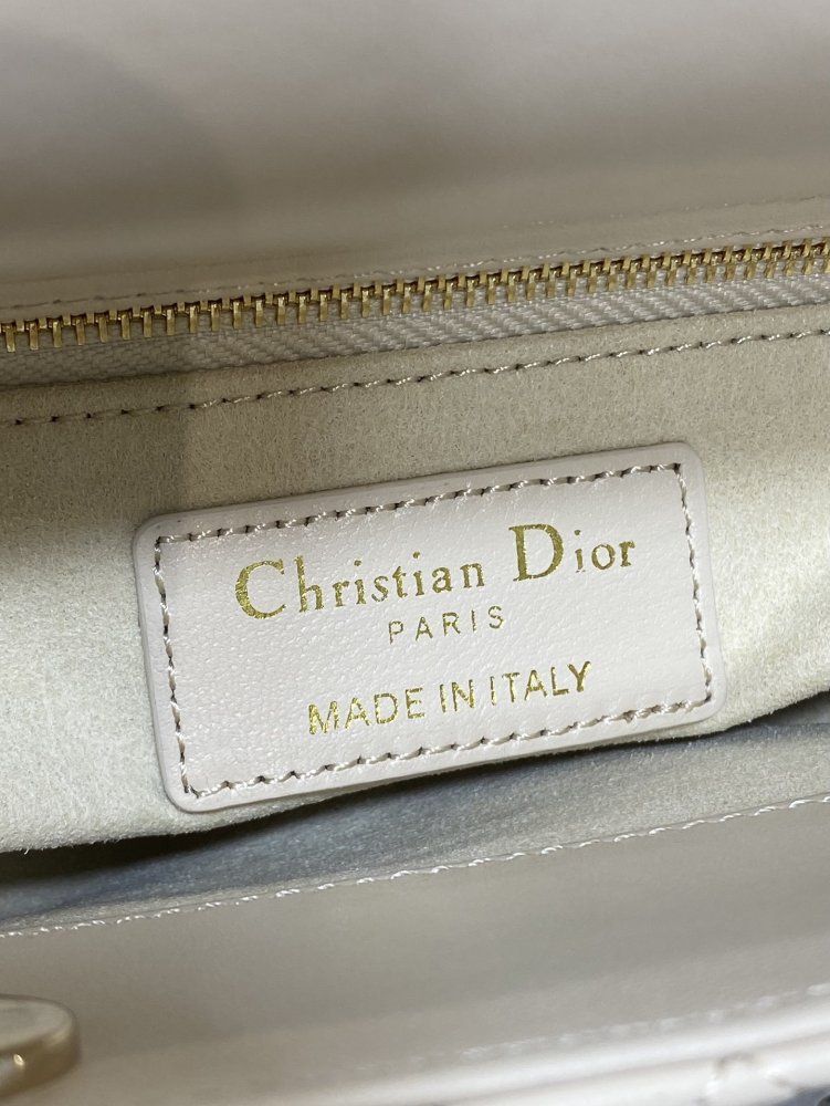 Сумка шкіряна Lady Dior 17 см фото 9