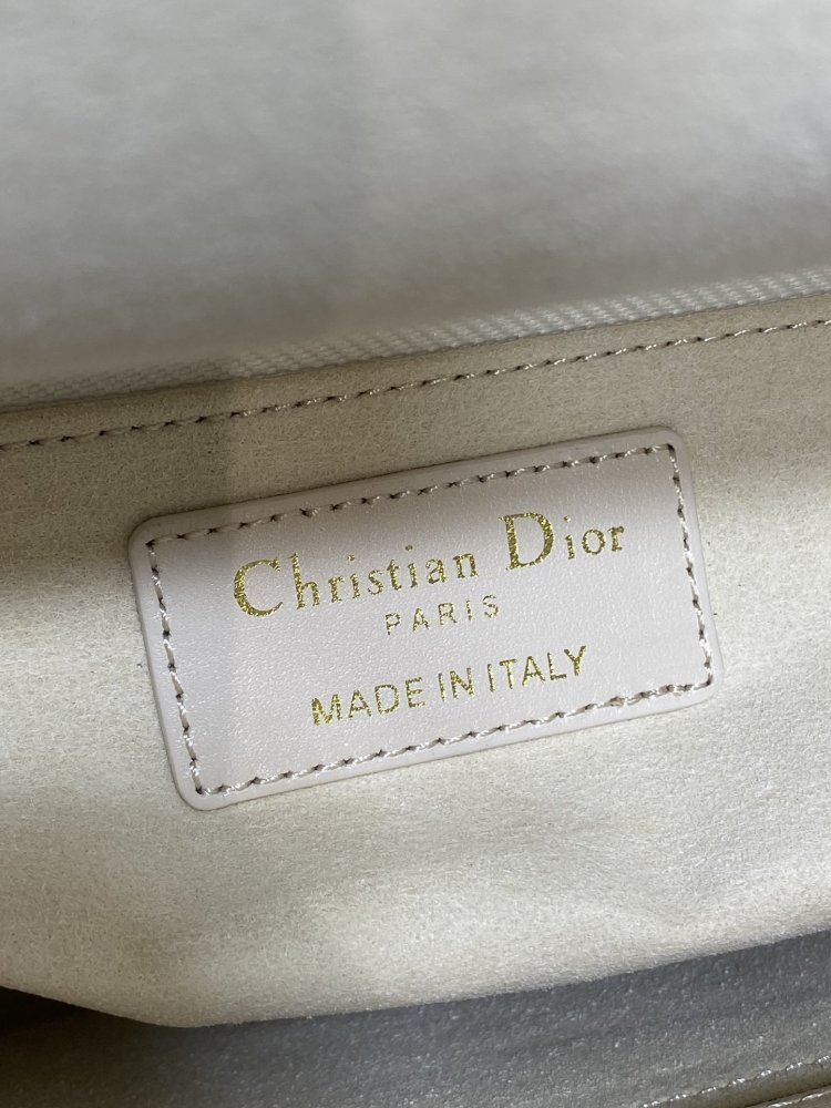 Сумка шкіряна Lady Dior 24 см фото 9