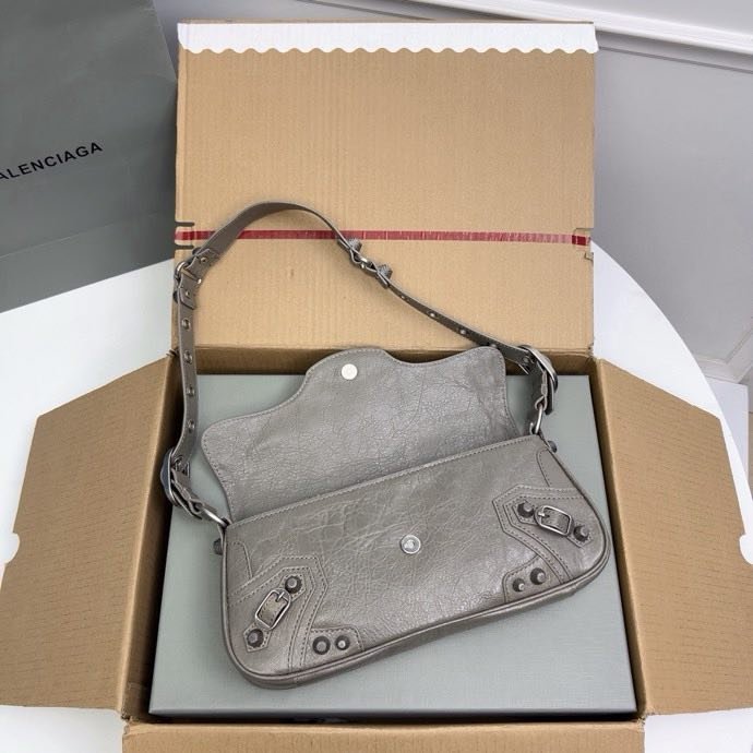 Сумка кожаная Le Cagole 30 см фото 3