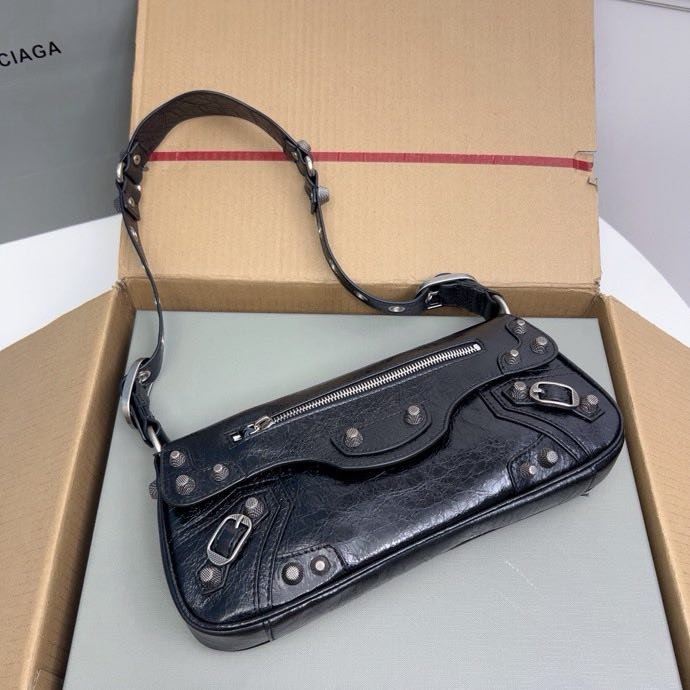 Сумка кожаная Le Cagole 30 см фото 3