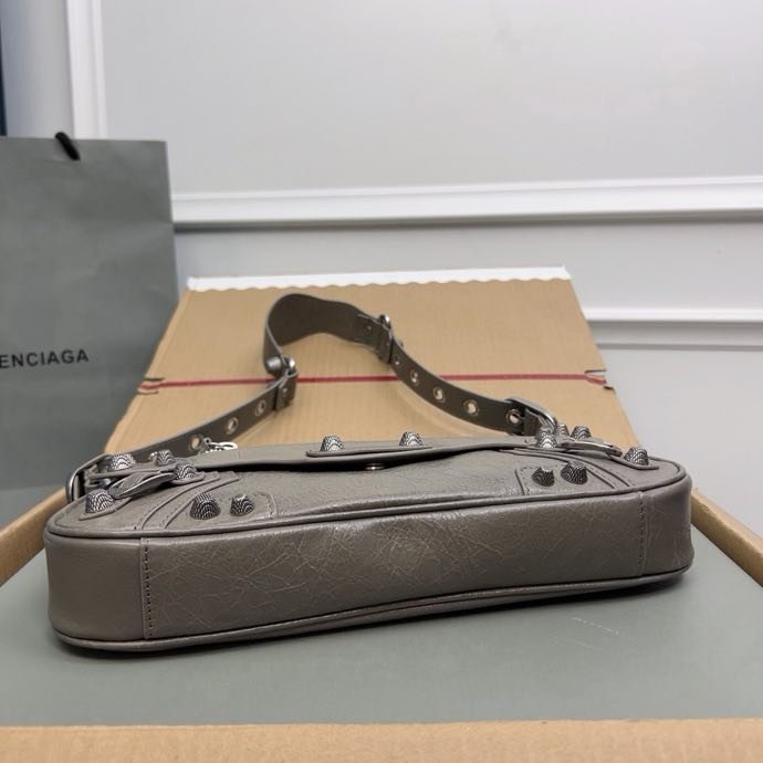 Сумка кожаная Le Cagole 30 см фото 4