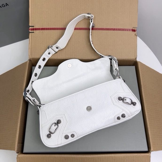 Сумка кожаная Le Cagole 30 см фото 4