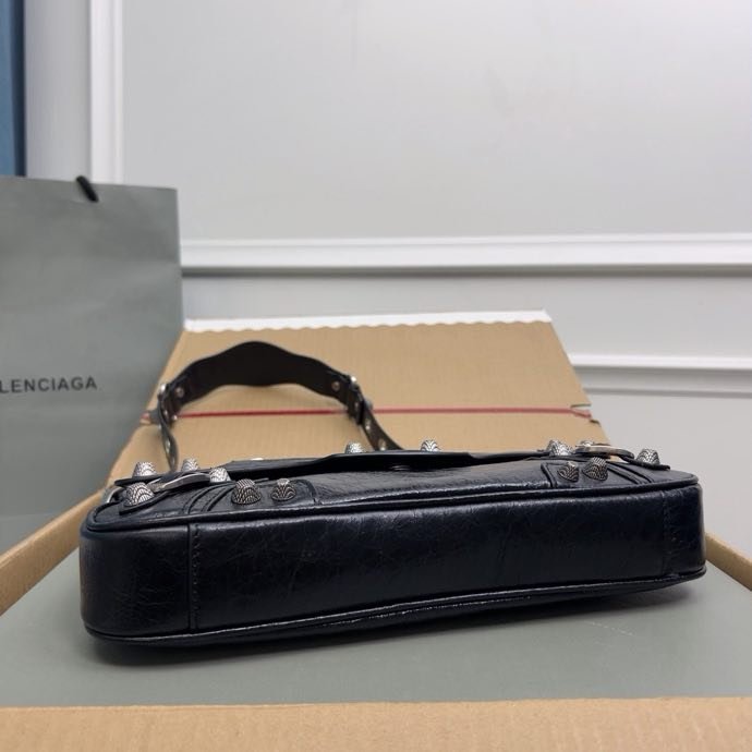 Сумка кожаная Le Cagole 30 см фото 4