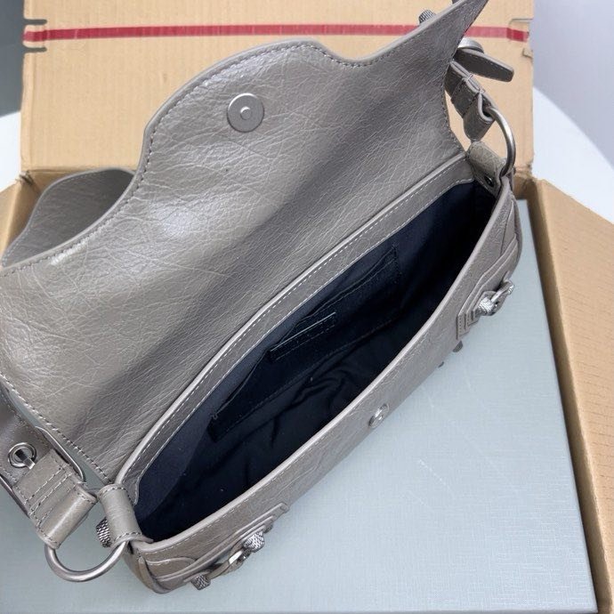 Сумка кожаная Le Cagole 30 см фото 5